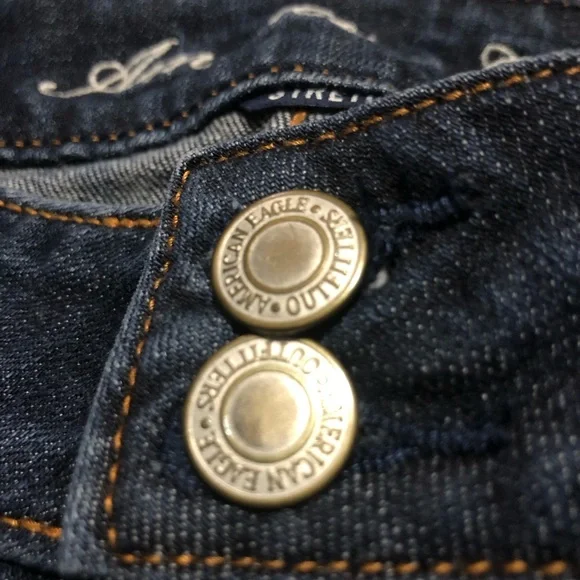 American Eagle Artist Capris - Picture 4 of 11